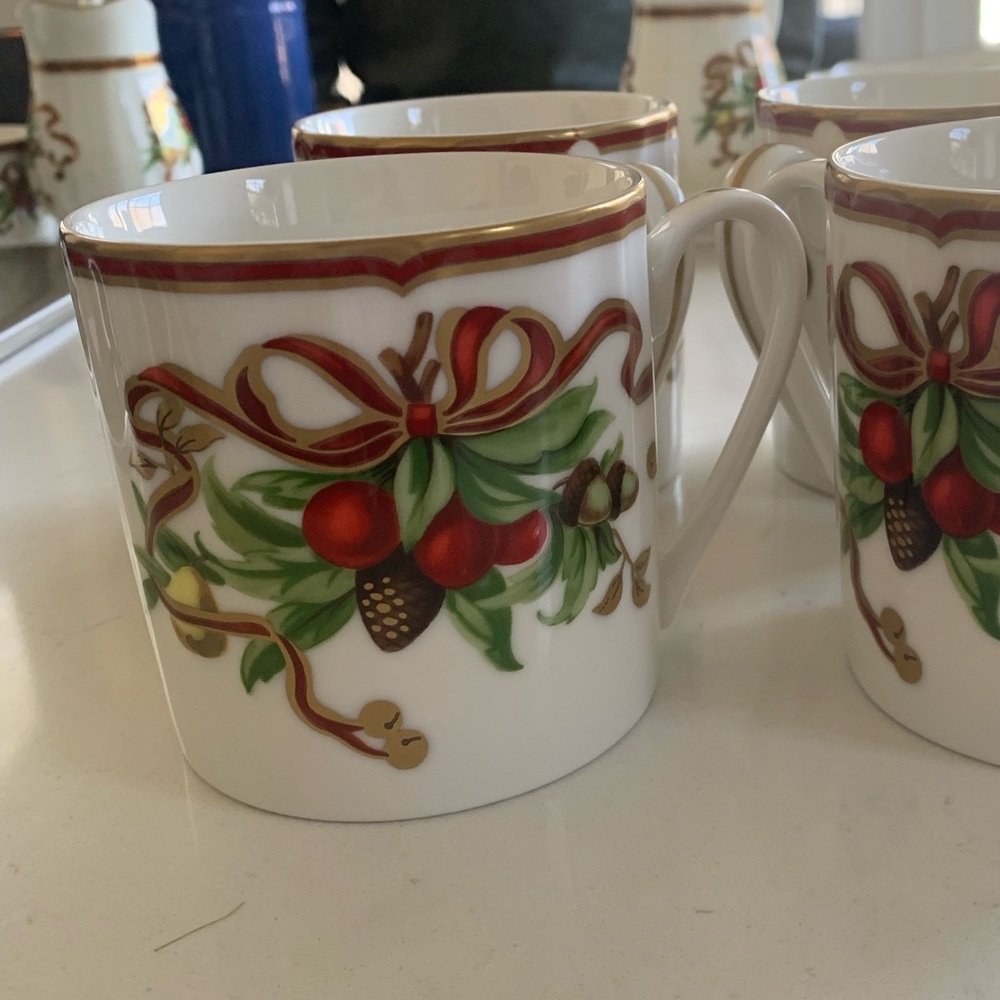 Tiffany & Company HOLIDAY Ribbon Coffee Cups Set of 4 Japan